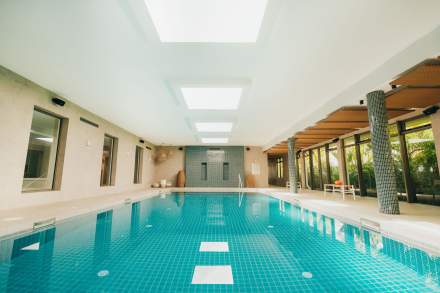 Indoor pool, residence spa mauritius , spa by Sothys